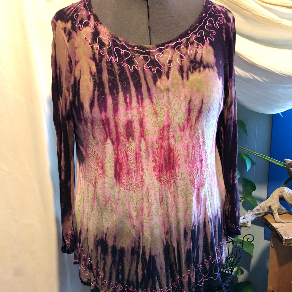 Bohemian Long Sleeve Blouse with Floral Print and‎ Embroidery